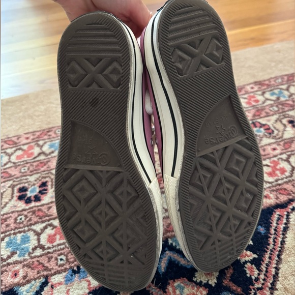 Pink converse chuck 70 shoes - Picture 6 of 6